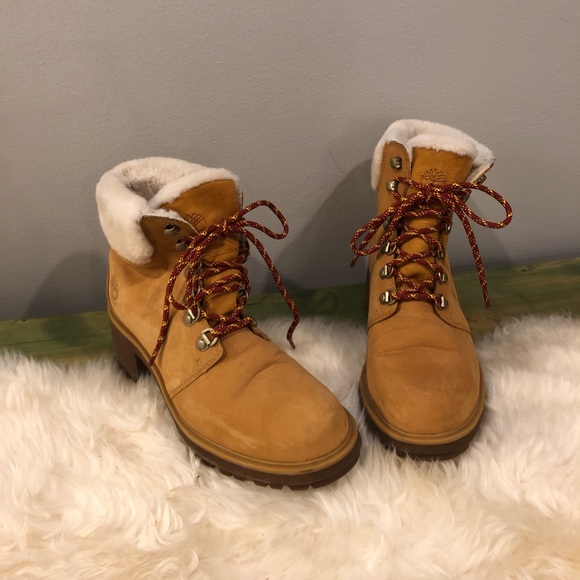 WOMEN'S KINSLEY WATERPROOF BOOTS - Size 9 - Picture 2 of 5